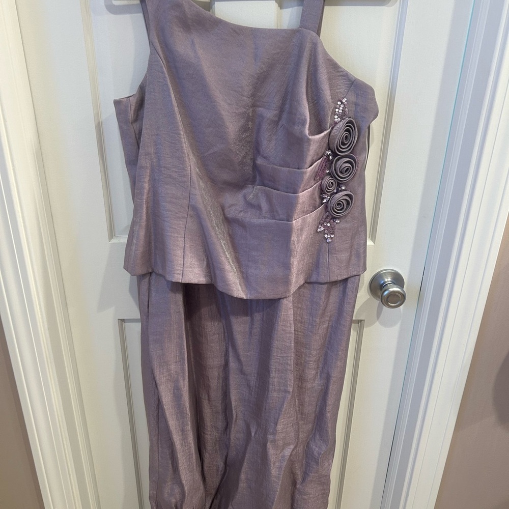 Elegant Long Sleeve Lavender Dress